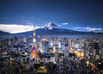 Skyline di Tokyo con il monte Fuji sullo sfondo Immagine di Tokyo con il monte Fuji sullo sfondo